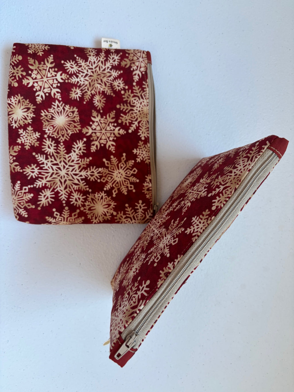 Snowflake design Cosmetic / Anything Zipper Pouch
