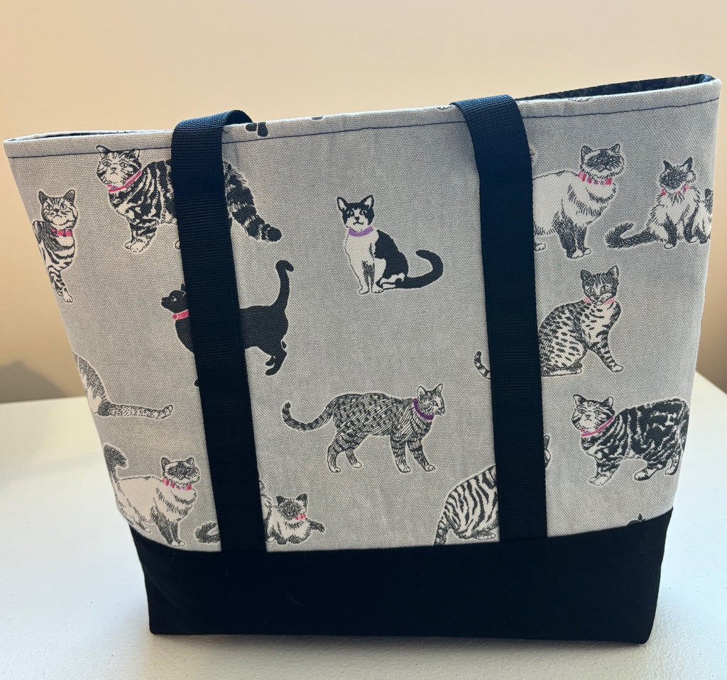 CATS tote bag