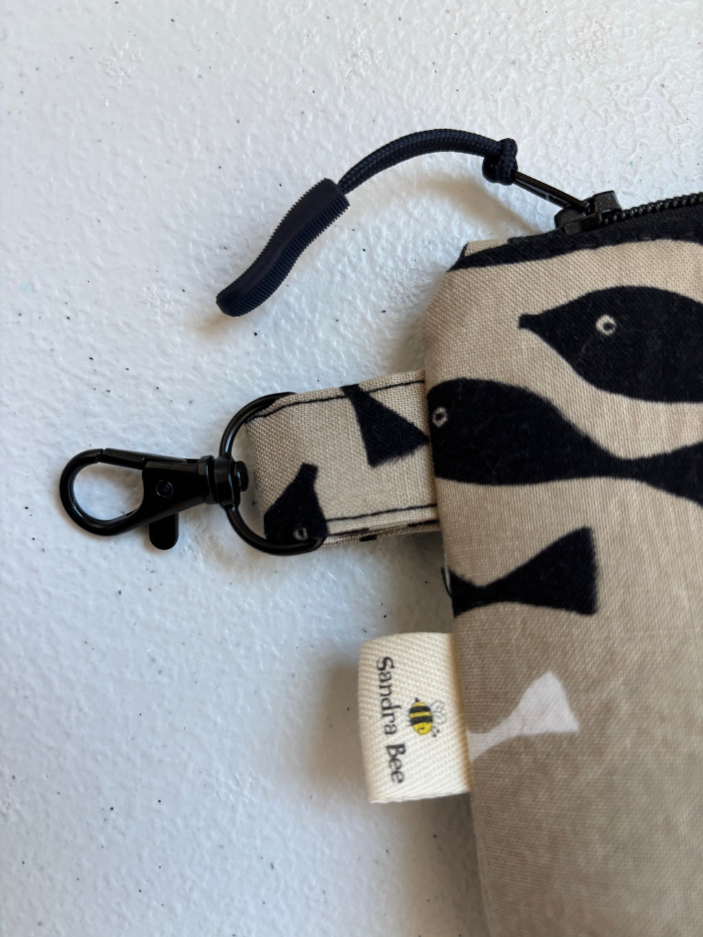 SCHOOL OF FISH Zipper Pouch