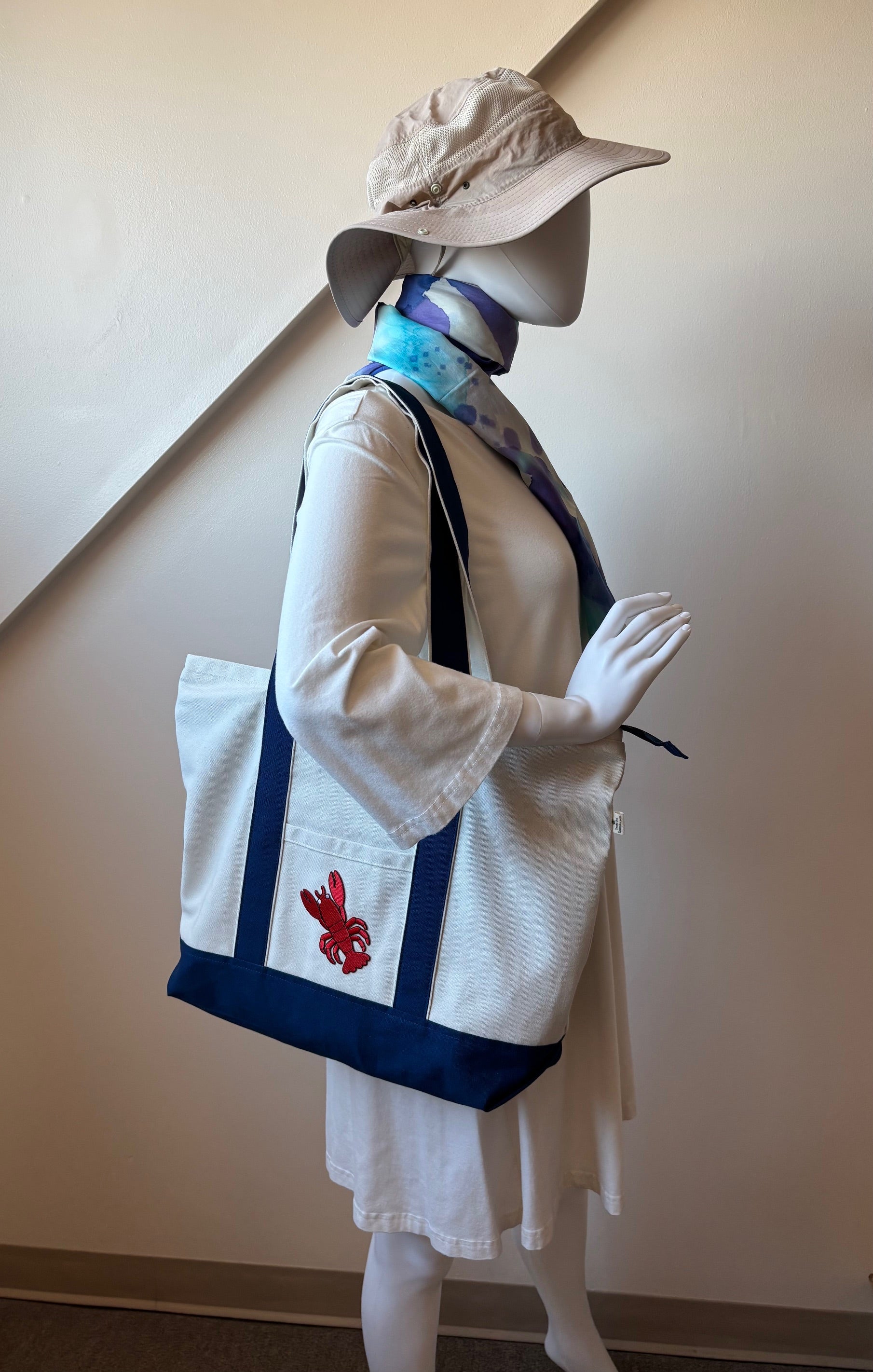 Large LOBSTER canvas zipper tote bag