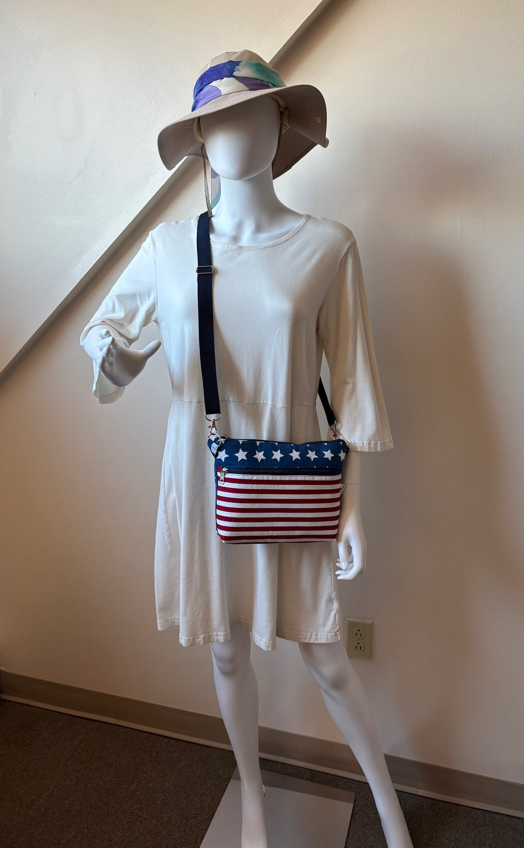 Stars and Stripes Patriotic Zip Top Crossbody Bag